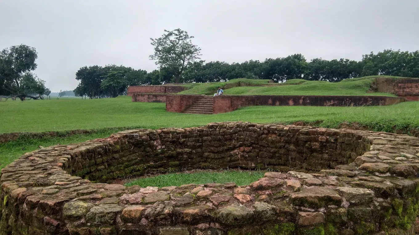 Vasu Vihara - Tourist Places in Bogra | Tourfo.com | Tourfo